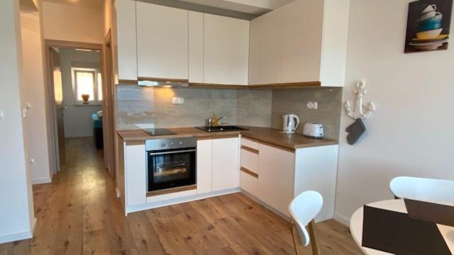 Apartments Elena Локва-Рогозница Экстерьер фото