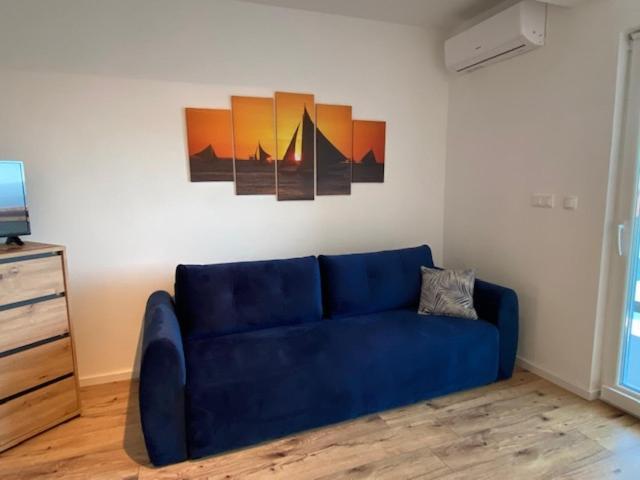 Apartments Elena Локва-Рогозница Экстерьер фото